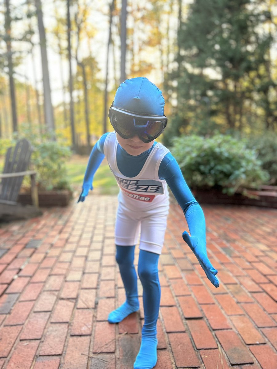 BethGoldstein11's tweet photo. @BeatTheFreeze @RaceTrac @Braves #whatevergetsyougoing https://t.co/bkgwqvMMf0