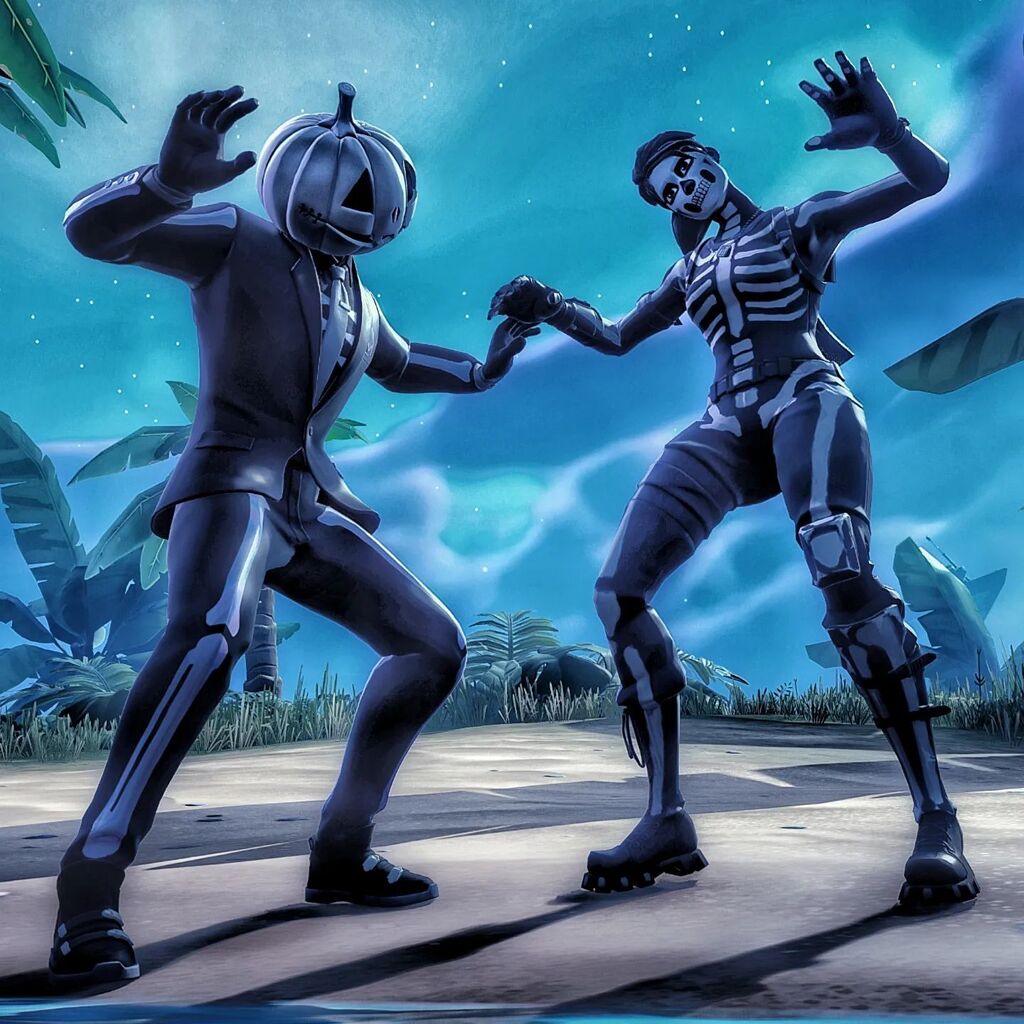 TUSfortography's tweet photo. Have a happy and safe Halloween!
From @squidsfortography and @squadmom143
#fortnite #fortography #skullranger #jackosassin #halloween #epicgames #gamerdad #theunclesquid #gamermom #squadmom143 #areyoureadingthehashtags #fortnitecouple #shesthehotone #ne⦠https://t.co/B3CT3Zvy3J https://t.co/pIgNygKYq0