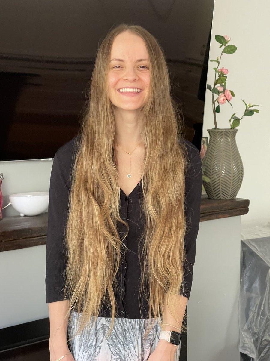 Ana_S93's tweet photo. Today is the day! I still haven’t found a place that will accept donated highlighted hair though.. https://t.co/K9VP19h1oS