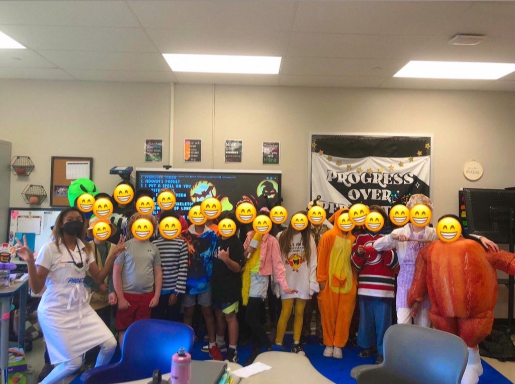 msirvingxx's tweet photo. Happy Halloween from Pack W as Habit 1: Be Proactive! @Washington_NJ @millburnschools https://t.co/TCGPULT4QR