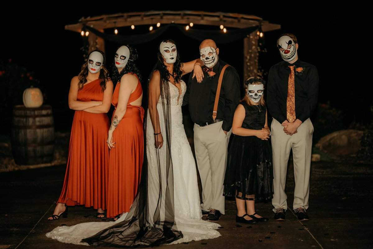 Daniel Riley tweet media