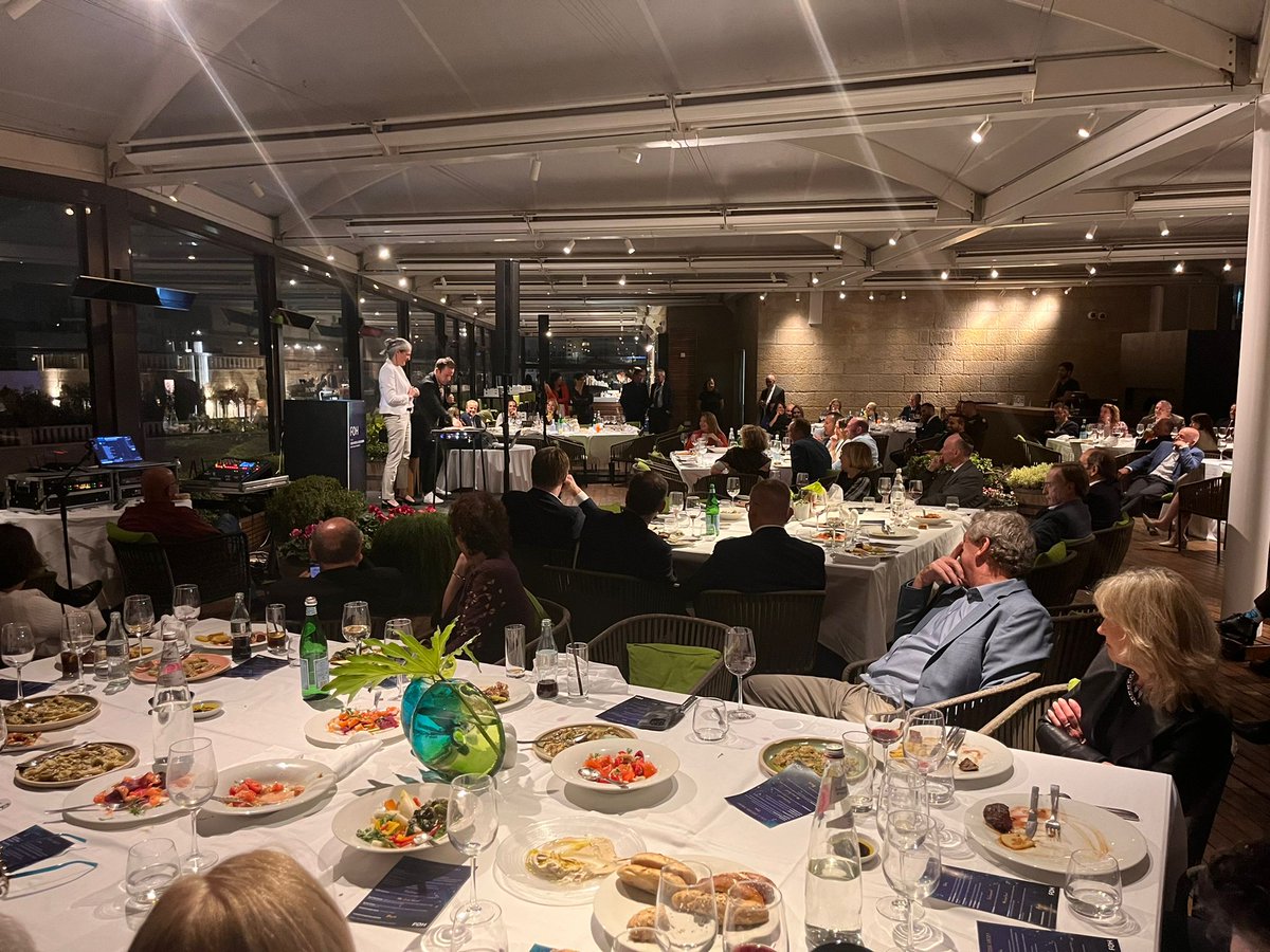 FohFuture's tweet image. A great gala dinner for #FOHSummit members and medical sector leaders from Israel and around the globe, at the beautiful rooftop restaurant of the @mamillahotel
