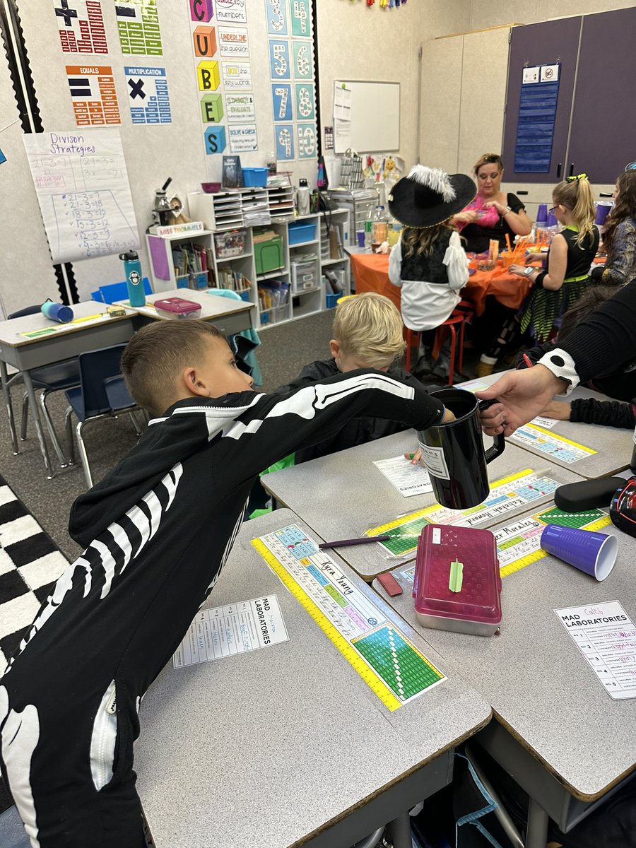CTrommels's tweet photo. Cookies, games, and spooky science. Such a fun day today! https://t.co/dbtQg4UEik