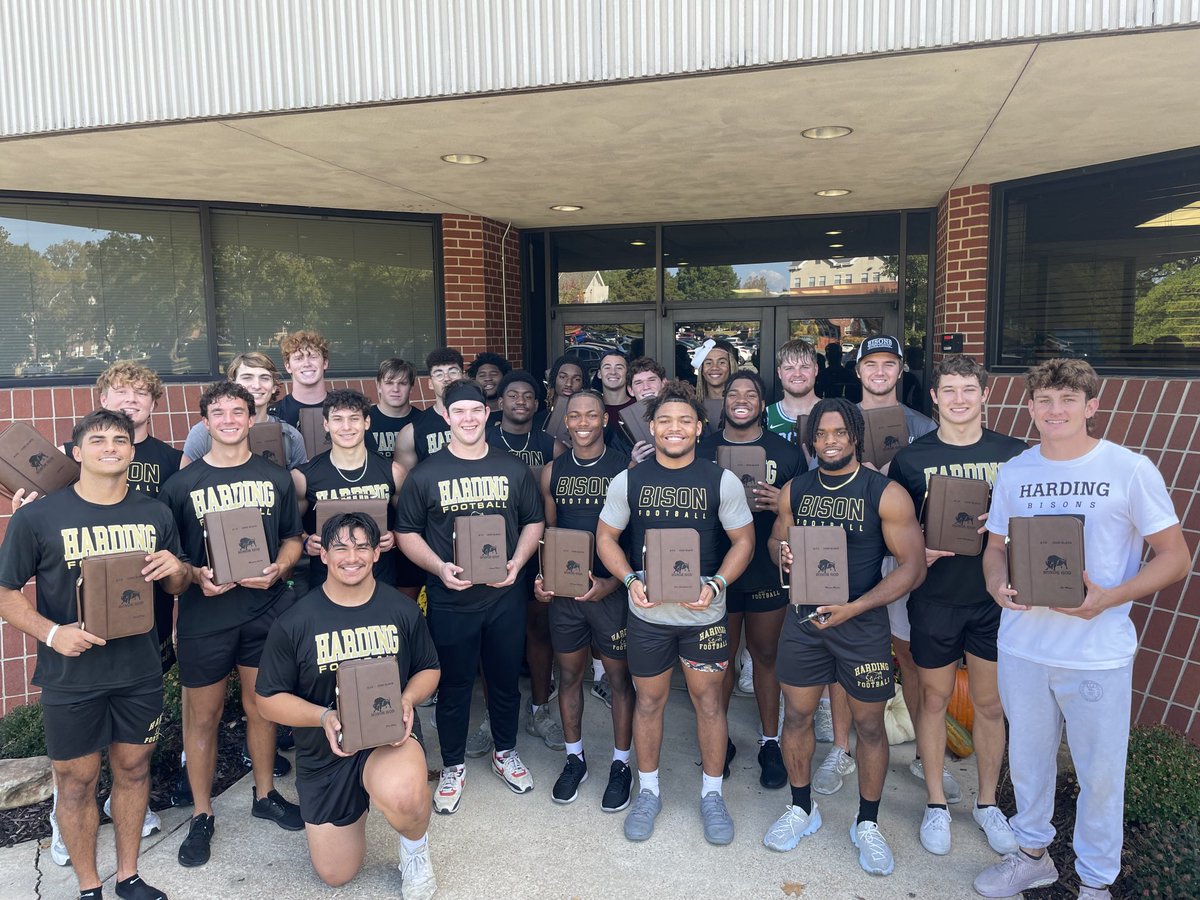 PaulSimmonsHU's tweet photo. Every new Harding player received a new Bible today with beautiful personalized cover.  This is three years straight for these anonymous gifts to arrive outside my office door for our players.   I honestly have no idea who the giver is.  What a powerful Blessing!!!   Thank you https://t.co/hexZT2PMtG
