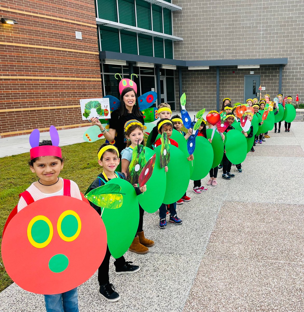 Maria Salazar tweet media