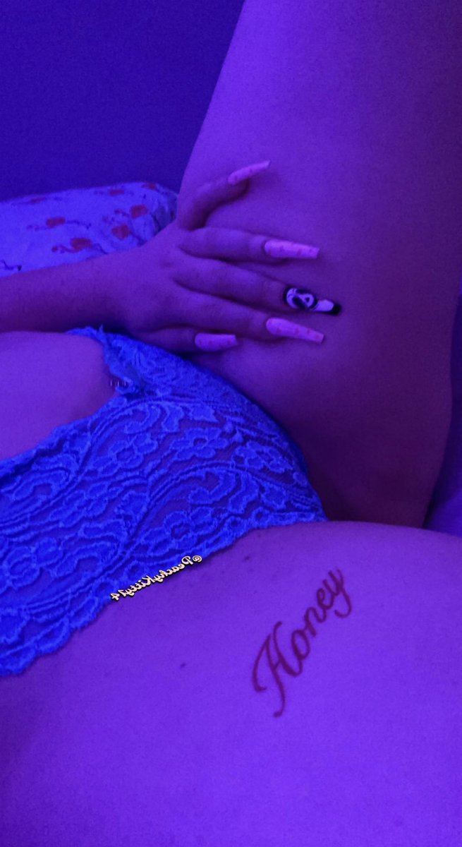 Miss Kitty 🐱 tweet media