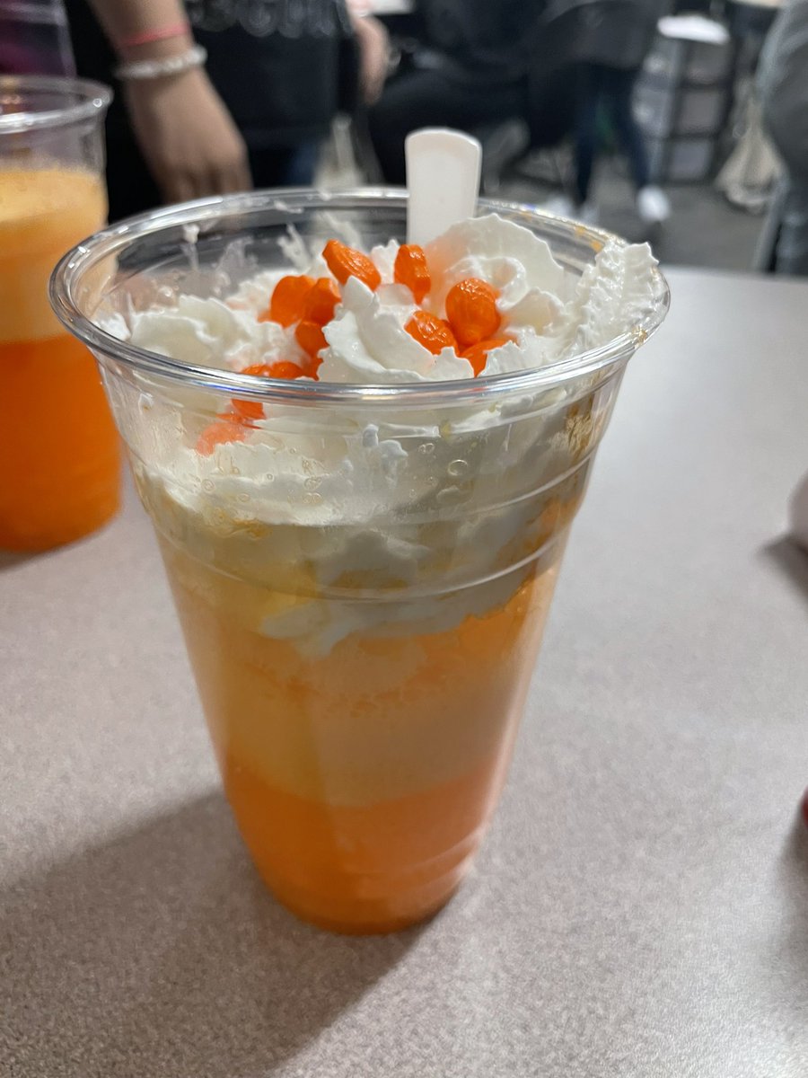 Back in the cave (classroom) we enjoyed “Witches Brew!” Yumm 🥤#bewillbern <a href="/WillbernES/">Willbern Elementary</a>