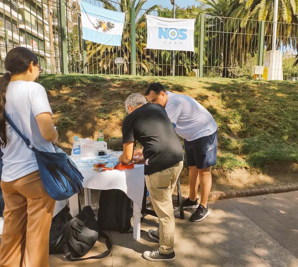 MatiiTorrado's tweet photo. Queres construir algo Grande y que Perdure en el Tiempo?
Empeza primero por generar pequeñas acciones y construi cimientos sólidos💪🏽🤝🏽🇦🇷
#NOSCABA #JóvenesNOSCABA
@juanjomalvinas @MarceloLlambia2 @noscabaok @JNoscabaok https://t.co/DrU5cHv5rS