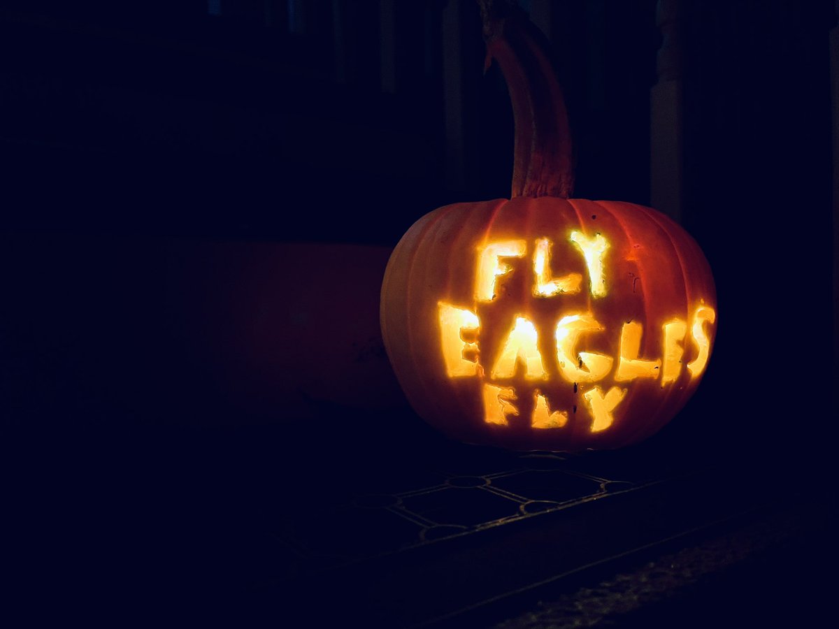 Happy Halloween to everybody whose favorite team is still undefeated. #FlyEaglesFly