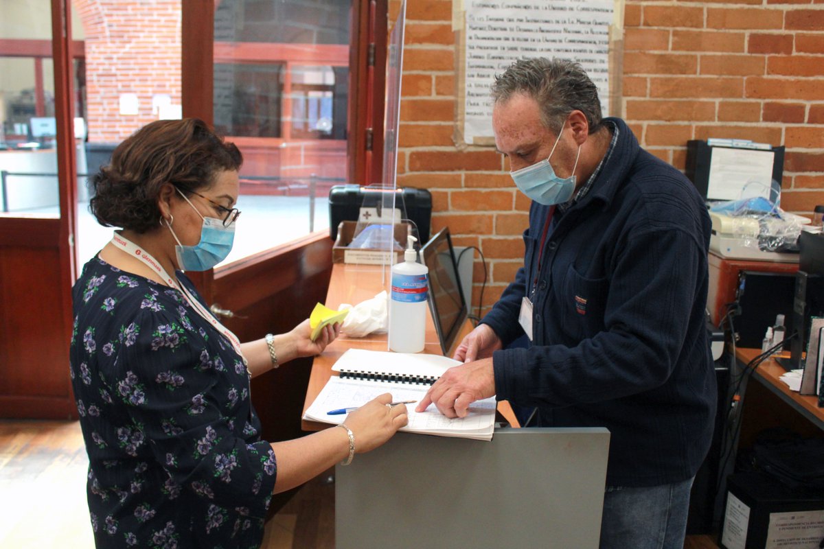 La coordinación de archivos del AGN trabaja en la correcta función del sistema institucional de archivos, que inicia con la unidad de correspondencia y sigue con los archivos de trámite de cada dirección, luego pasa al archivo de concentración para definir su destino final.