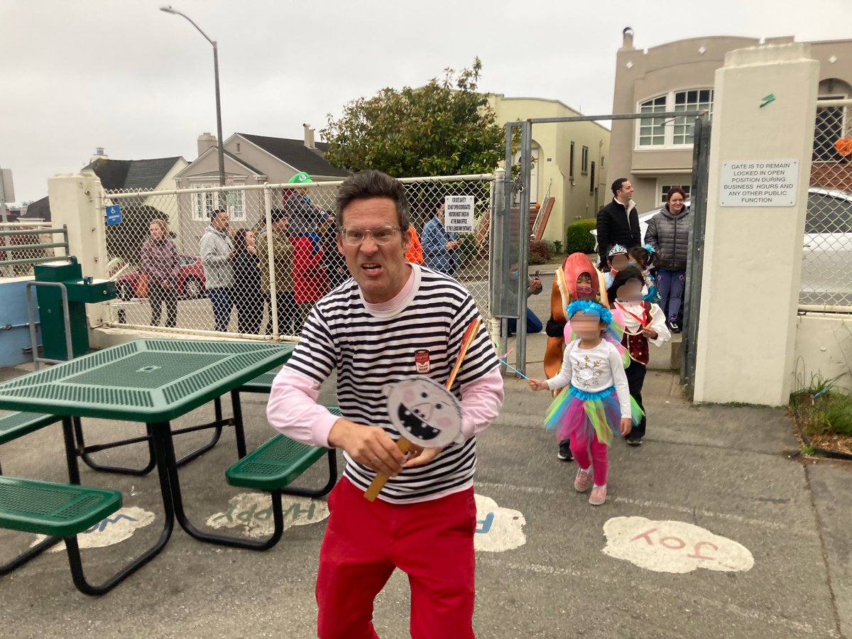 Henry Wong☮️ tweet media