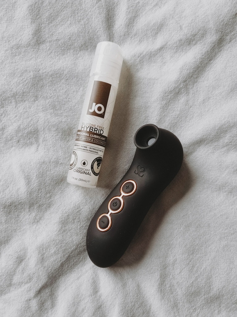 Adulttoymegastore tweet media