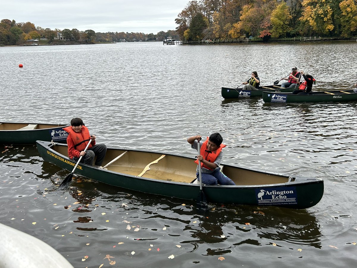 m_taylor419's tweet photo. 4th grade enjoying their time at Arlington Echo 🛶🍂
#AACPSawesome
@AEchoEnvEdAACPS 
@AACountySchools 
@RHLeeESAACPS https://t.co/1z1TiZ8r3X