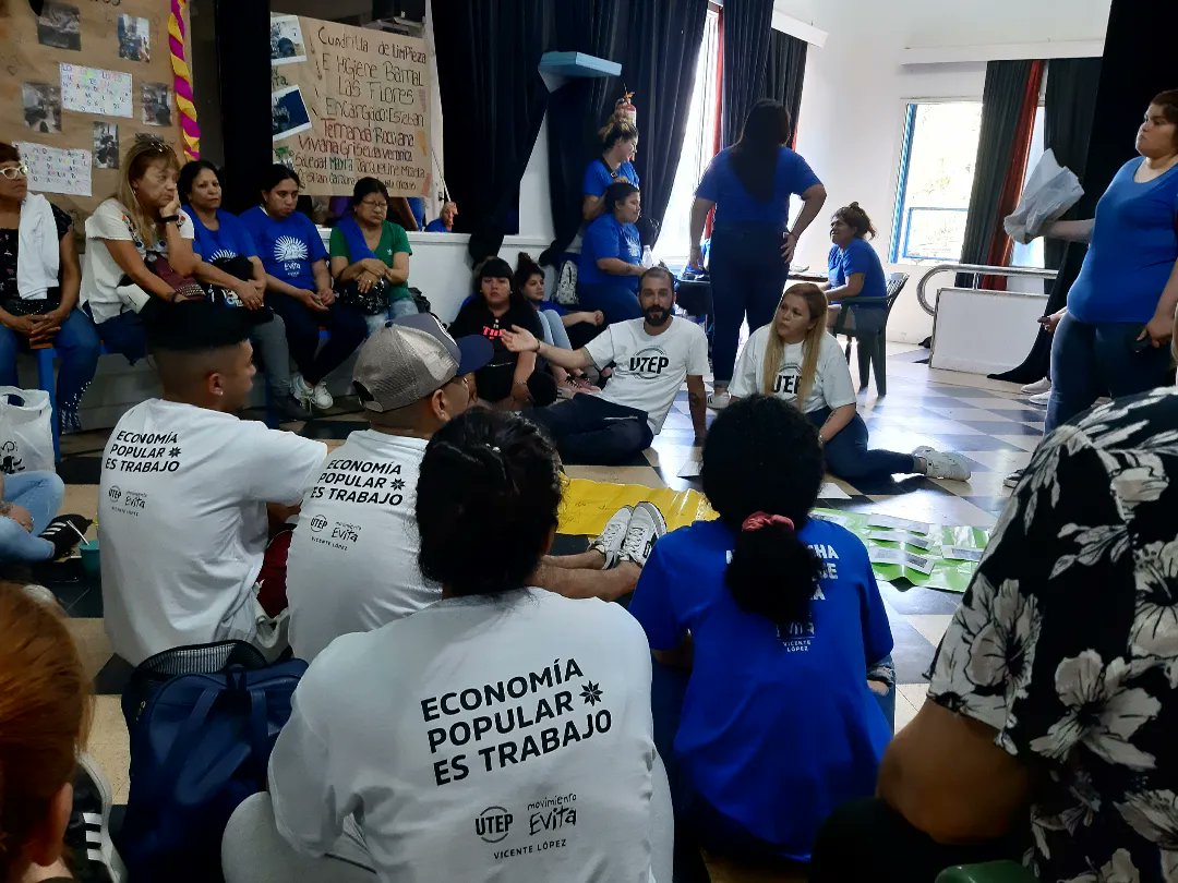 Plenario General "Juan Gaucho Olivera"

Junto a compañeras y compañeros que integran el desarrollo territorial del Movimiento Evita en #VicenteLópez nos encontramos para debatir el contexto actual del país, la provincia y en nuestra ciudad