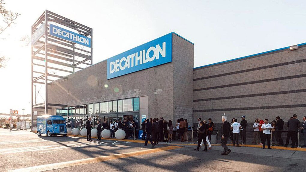 DecathlonListbg's tweet photo. ℹ️Info! #Listenbourg                        Plus de 100 magasins Décathlon ouvront leurs portes au Listenbourg des le 2 Novembre ! https://t.co/1VpW9HkTbb
