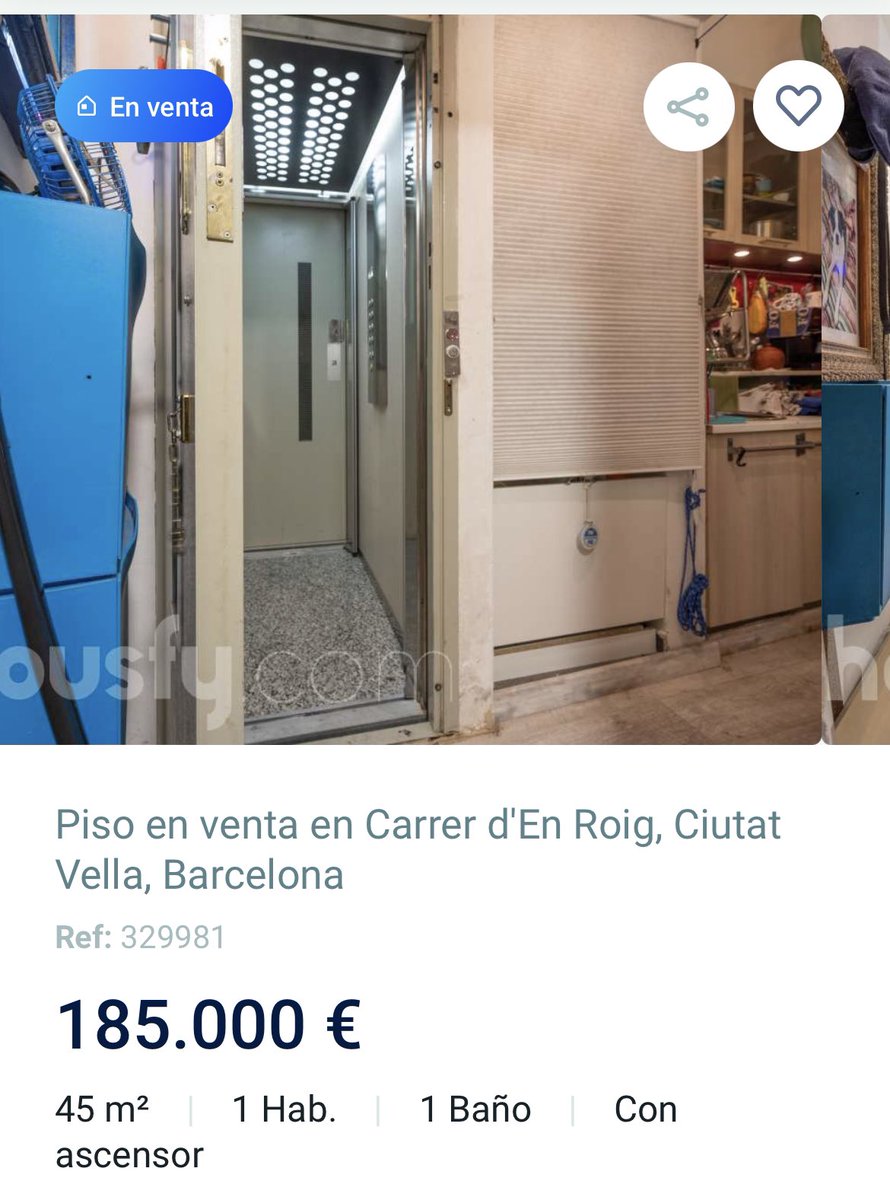 elzulista's tweet photo. Buenas noches zulistas! Hoy os traemos zulo tejado loft en Barcelona con ascensor en la cocina! Si eres de los que llega a casa famélico, este es tu zulo! No pierdas ni un segundo y podrás atracar la nevera mientras se cierra la puerta del ascensor. Ideal vecinos cotillas. https://t.co/qACLvPGys0