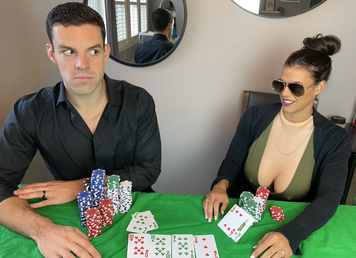 KmartPoker's tweet image. Happy Halloween from Garret &amp;amp; Robbi!

@GmanPoker 
@RobbiJadeLew