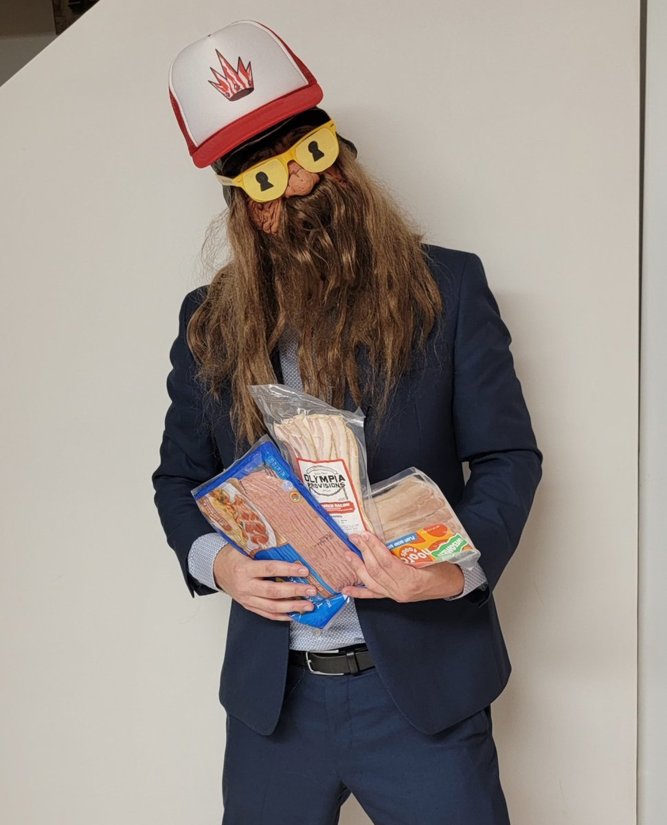 BaconARTS (@baconarts) on Twitter photo Happy Halloween! Bringing home the bacon playin those yellow vaults in coinhuntworld. Notice all the bacon, pork, turkey and vegan varieties to be all inclusive from the bacon king 🥓 #CHWcostumecontest #Halloween #CHW #move2earn #bitcoin #CoinHuntWorld
<a href="/CoinHuntWorld/">Coin Hunt World</a> Happy Halloween! Bringing home the bacon playin those yellow vaults in coinhuntworld. Notice all the bacon, pork, turkey and vegan varieties to be all inclusive from the bacon king 🥓 #CHWcostumecontest #Halloween #CHW #move2earn #bitcoin #CoinHuntWorld
<a href="/CoinHuntWorld/">Coin Hunt World</a>