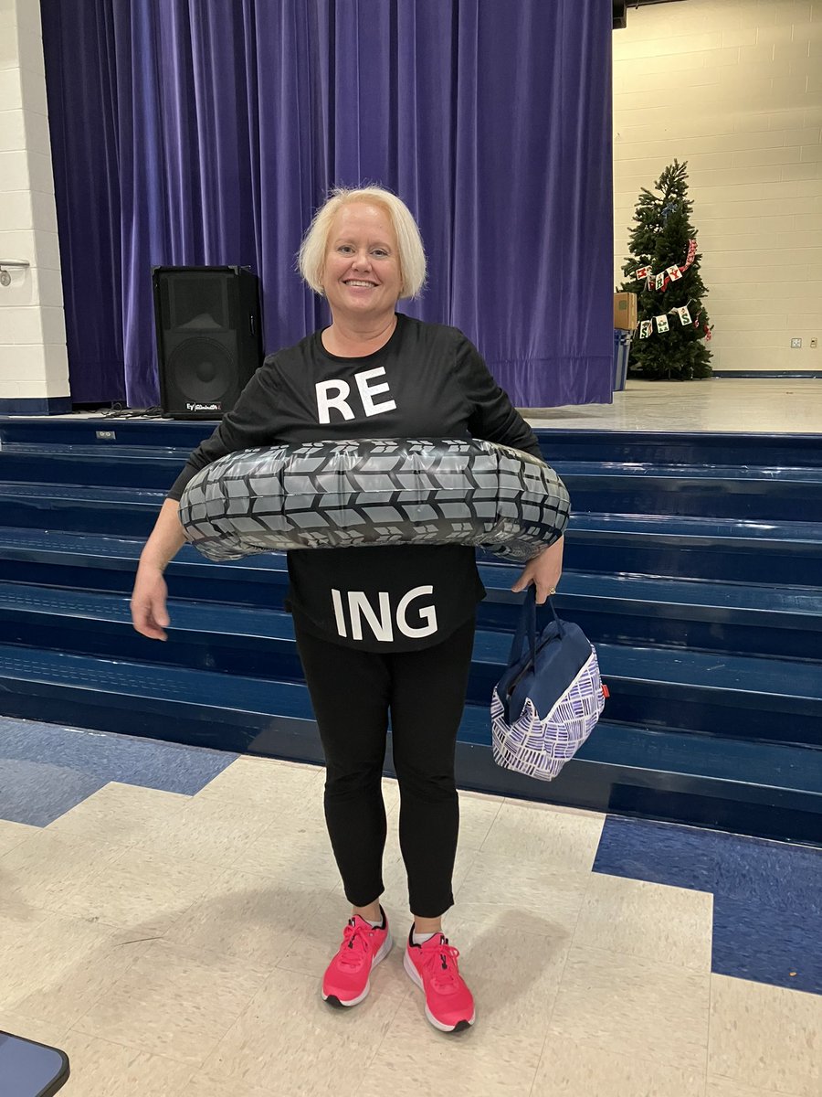 Boro_DennisNews's tweet image. What a fun day! Dennis staff love getting dressed up too! 😂