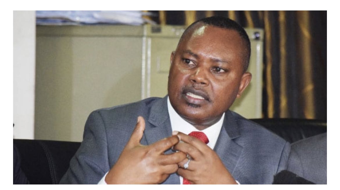 Who's right here?

Retweets for Noordin Haji 🔁

Likes for George Kinoti ❤️