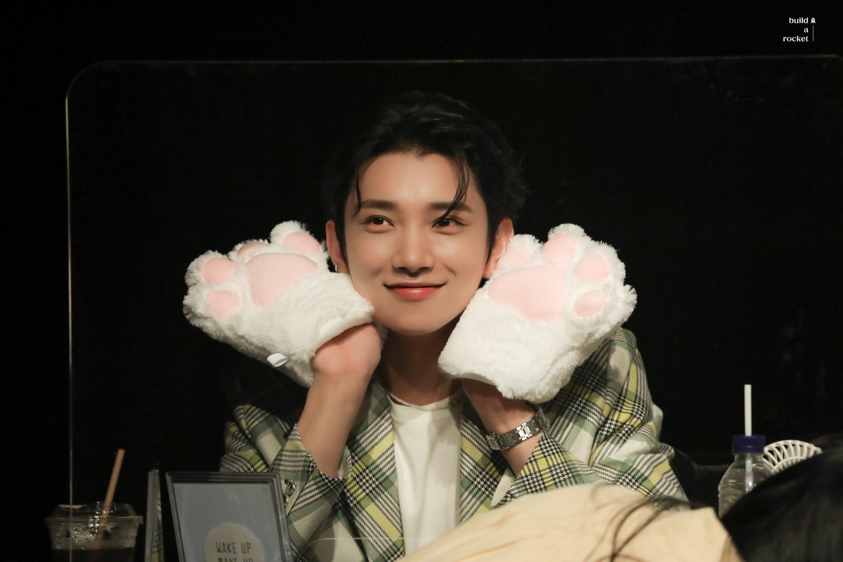 220604 엠투유
#조슈아 #Joshua #SEVENTEEN
