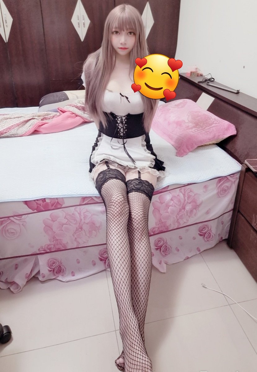 yingtinglee1225's tweet photo. 前幾天真的很會拍，簡直身高180，所以說角度很重要！哈哈😂 https://t.co/FQO1a9MRmS