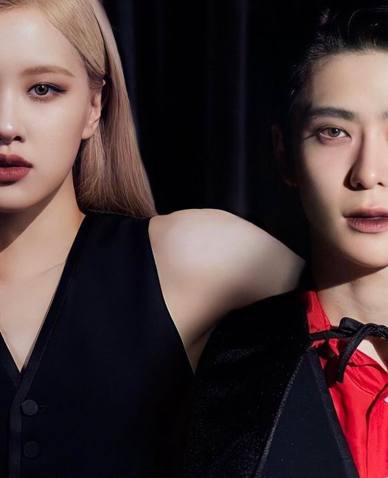 ㅤ

ㅤ ㅤ  happy halloween, tl!
⠀  ⠀    my boyfriend and i dressed up as vampires.

ㅤ ㅤ