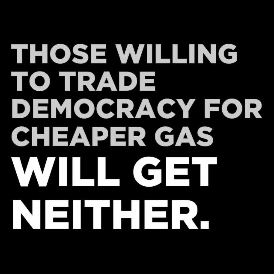 Nikkithegreen's tweet photo. This midterms is all about democracy. If you let it sleep between your fingers, you’ll never see it again, or have the freedom and right to effect change.
#VoteBlueToSaveDemocracy
#VoteBlueToProtectYourRights
#VoteBlueToProtectYourFreedom
#Roevember8th
#Vote https://t.co/QfkGid0jNX