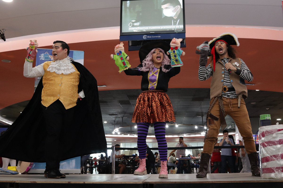ccterminalgye's tweet photo. Hoy en el @ccterminalgye vivimos el #HappyWeen gracias a @McDonalds_Ecu. Los pequeños gozaron del increíble show y se llevaron muchos premios🤩.
¡En el Centro Comercial Terminal #HayDeTodo✌🏻! https://t.co/hSmqbA0OEB