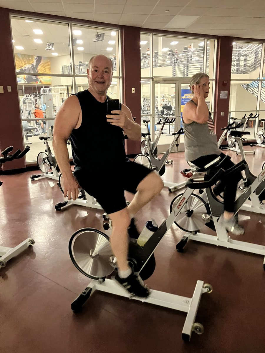 StrengthRoute's tweet photo. #doworkson week 2 Day 1 Liift More x 🥈 Chest/Biceps/Hiit/Core + 30’ all terrain #cycle w/Eric 🩸🎂↘️✅ #t2dm #libre3 #daily #nutrition #fitness #prediabetes #diabetes #training #exercise #life #healthy #health #workout #HealthyLifestyle #fit #t2d #fitsenior #veterans #tips https://t.co/OkB0GBQuQh