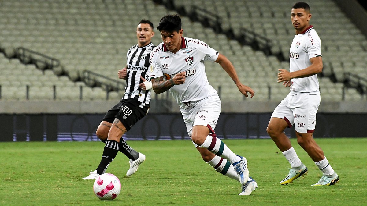 nevesmarcello's tweet photo. 🚨 Cano quebra três recordes com gol contra Ceará: 

✅️ Maior artilheiro do Fluminense em uma temporada no século. 

✅️ Maior artilheiro estrangeiro do Fluminense em uma temporada.

✅️ Maior artilheiro estrangeiro do Brasileiro em uma única edição. #ogloboesportes https://t.co/STEpoyyWrg