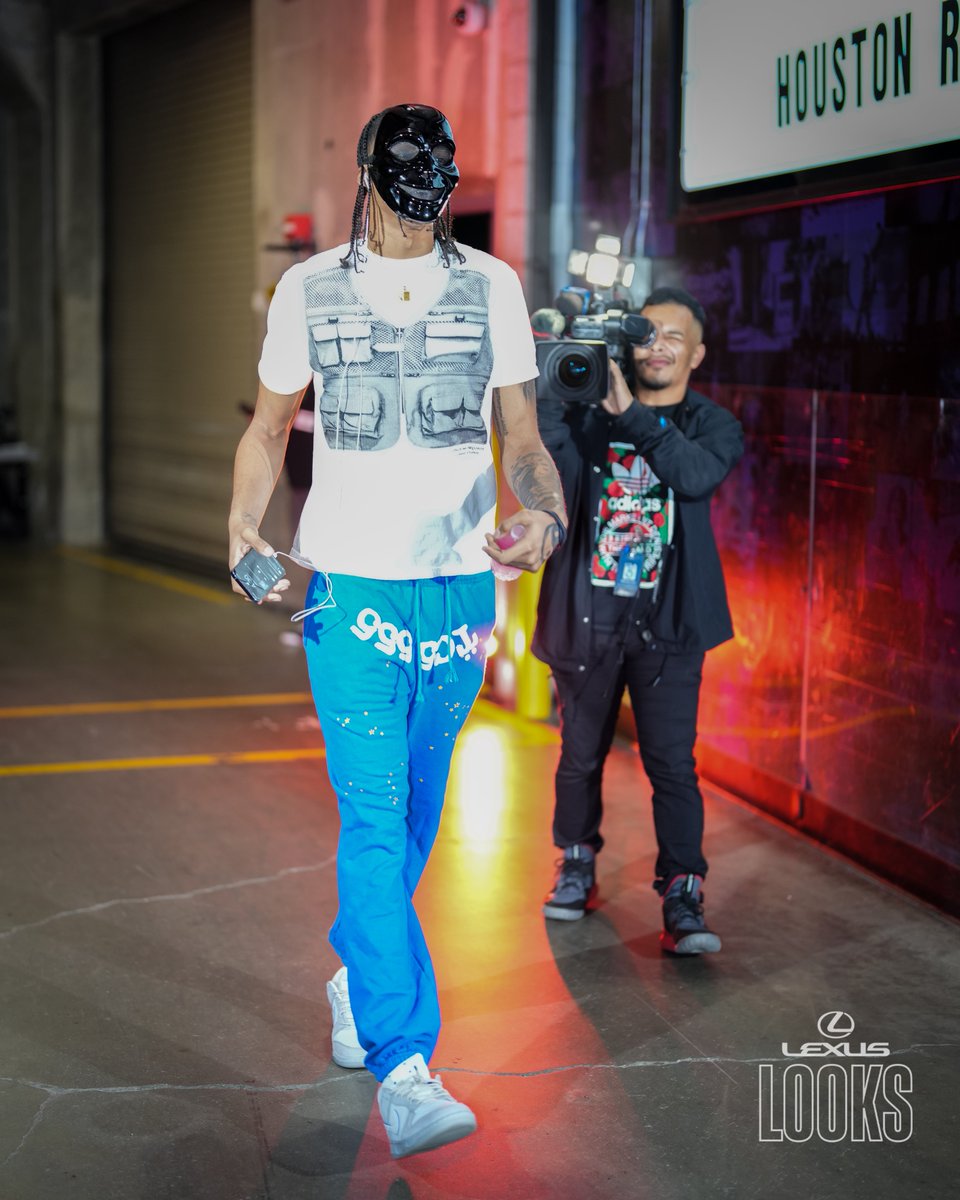 LAClippers's tweet image. Spooky fits. 🎃