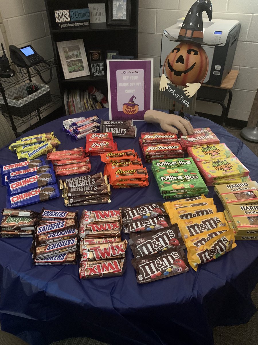 Trick or treating with the #lwesgator staff!