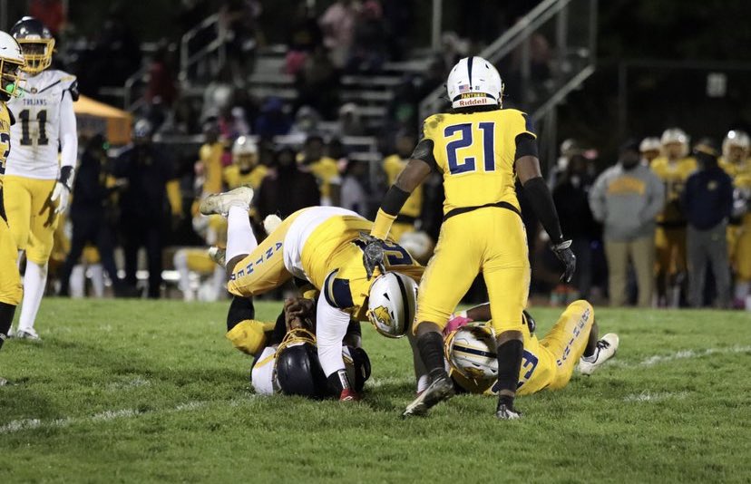 _1Marr's tweet photo. Senior season highlights https://t.co/ql2cDJg5WJ @CheltenhamPant1 @TroyKGore @PRZPAvic https://t.co/RwVsQdfA1T