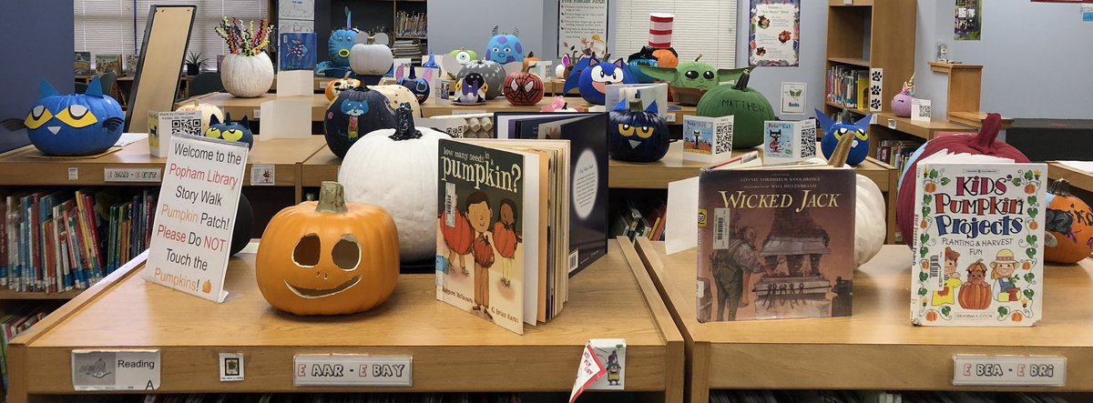 PophamLibrary's tweet photo. The @DVISD_PES Story Walk Pumpkin Patch was a huge success and a ton of fun! Thank you Pandas for all your hard work! #WeArePopham #PandasRead https://t.co/NzQ1K5iAEA