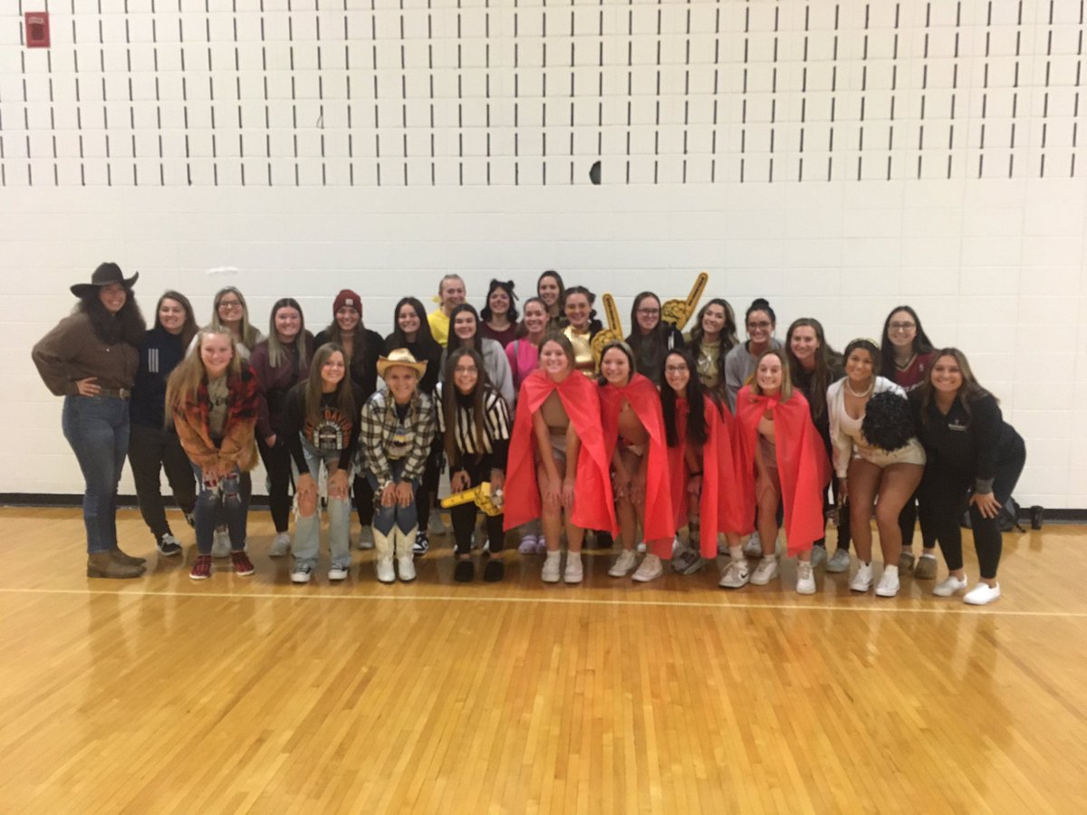 Manchester University Softball tweet media