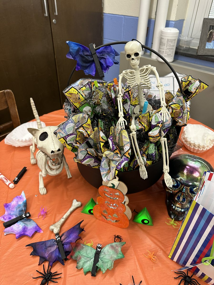 Kelly Garry tweet media