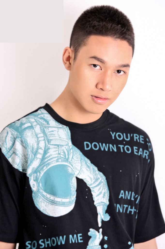 bsk00zx's tweet photo. พยายามหาแคปชั่นเด็ด แต่ลืมไปว่าตัวเองเด็ดกว่าแคปชั่น😬
#นครสวรรค์ https://t.co/5zPTWjfDVP