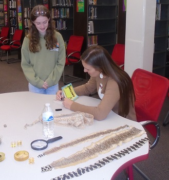 scotreadsYA (@scotreads) on Twitter photo We had a great morning today at <a href="/RMSortn/">Robertsville Middle</a> with author <a href="/DustiBowling/">Dusti Bowling 🌵</a> Thanks to the RMS PTSA for providing refreshments at the autograph parties and to Dusti Bowling for such a wonderful presentation. She will be presenting to 5th and 6th graders on Wednesday. We had a great morning today at <a href="/RMSortn/">Robertsville Middle</a> with author <a href="/DustiBowling/">Dusti Bowling 🌵</a> Thanks to the RMS PTSA for providing refreshments at the autograph parties and to Dusti Bowling for such a wonderful presentation. She will be presenting to 5th and 6th graders on Wednesday.