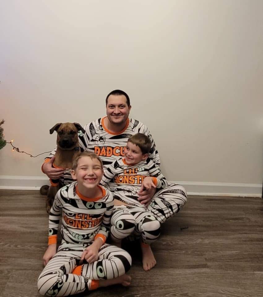 DraglineDrummer's tweet photo. Halloween PJs! 🎃🦇👻 https://t.co/NeXAJPMSRO