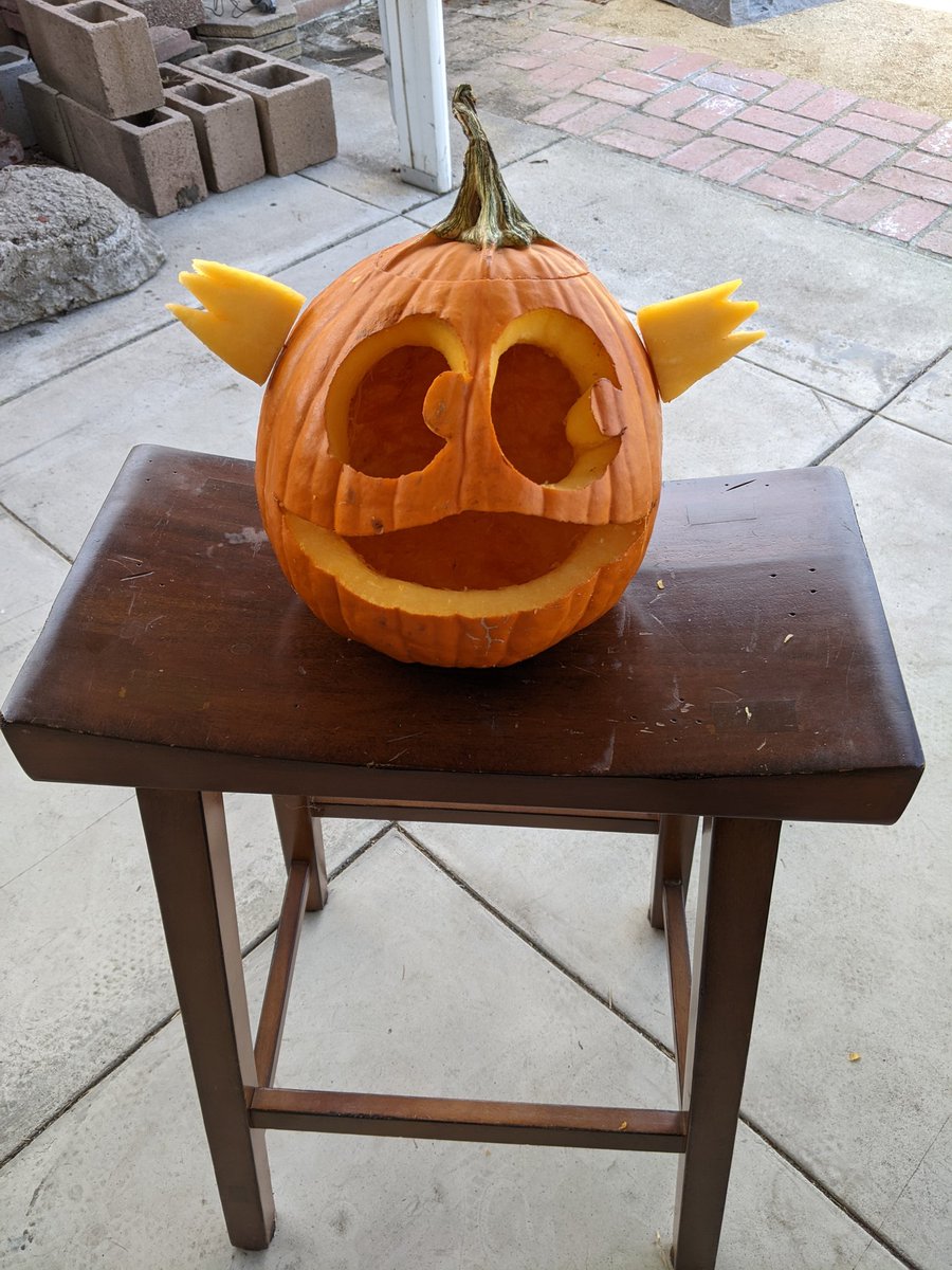 「We also carved a Hop-pumpkin this year!!」|Matt Bralyのイラスト
