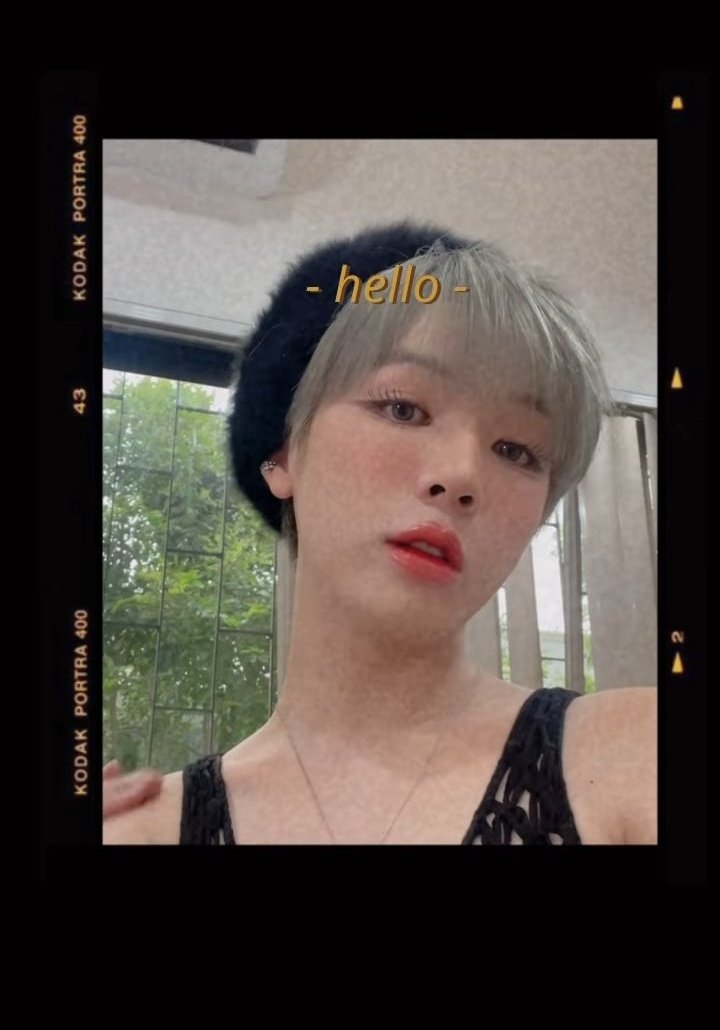 nanonyep's tweet photo. •  He said: You look crazy
    Thank you, baby • 

╏⁠ #blsd #BLSelcaDay #blselca #cooheartt ╏ https://t.co/9QG23CuyKs