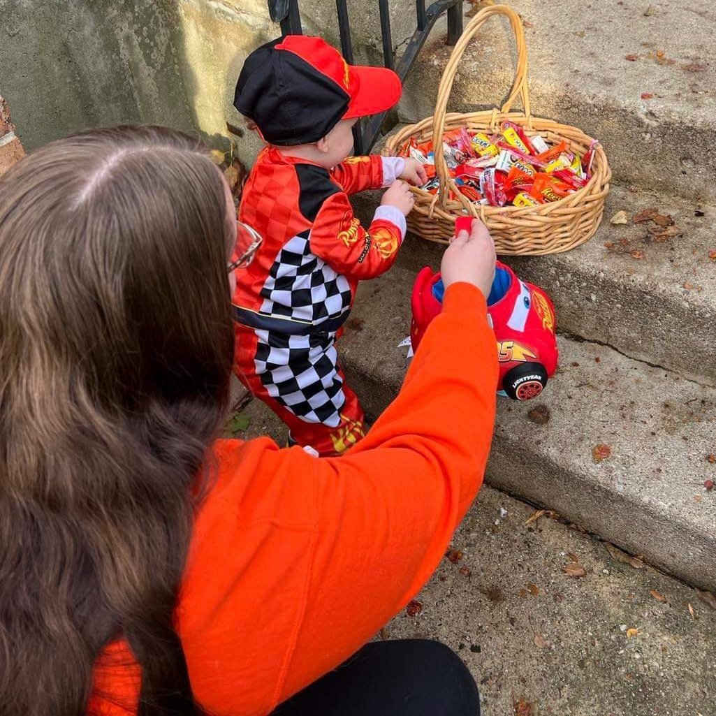 🫒 smoliv stan 🫒 on Twitter "Happy Halloween! Lincoln loved his first