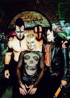 Let’s keep celebrating with some more band pictures of the Misfits throughout the years. Horror-Punk Legends 

#Misfits #Halloween2022 #Halloween #punk #horrorpunk #HeavyMetal #music #goth #gothic #horror #Danzig #MichaleGraves #JerryOnly #Doyle #BobbySteele