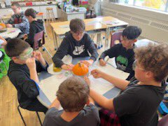 MsPineau's tweet photo. Another day…another chance for @ross_dsbn Grade 8’s to lead by example! Today we mixed with the 6/7 class to complete ‘Pineau’s Pumpkin Estimation Challenge!’ This is #onted #stemeveryday #mathiseverywhere #futureleaders @dsbn https://t.co/Yi9CnG6bdq