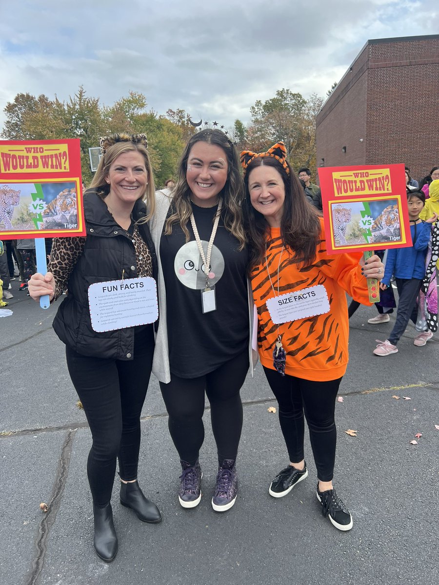 Happy Halloween 🌕🌖🌗🌘🌑🌒🌓🌔#weflytogether <a href="/HarrisonHawks90/">HarrisonHawks90</a> <a href="/LivSchools/">Livingston Schools</a> <a href="/Cfalch/">Celine Falchetta</a> <a href="/SchulkeEmily/">Emily Schulke</a> <a href="/danidegraw/">Dani DeGraw</a> <a href="/LiteracySn/">Stacy Nigro</a> <a href="/migreen131/">Mrs. Michele Green</a>