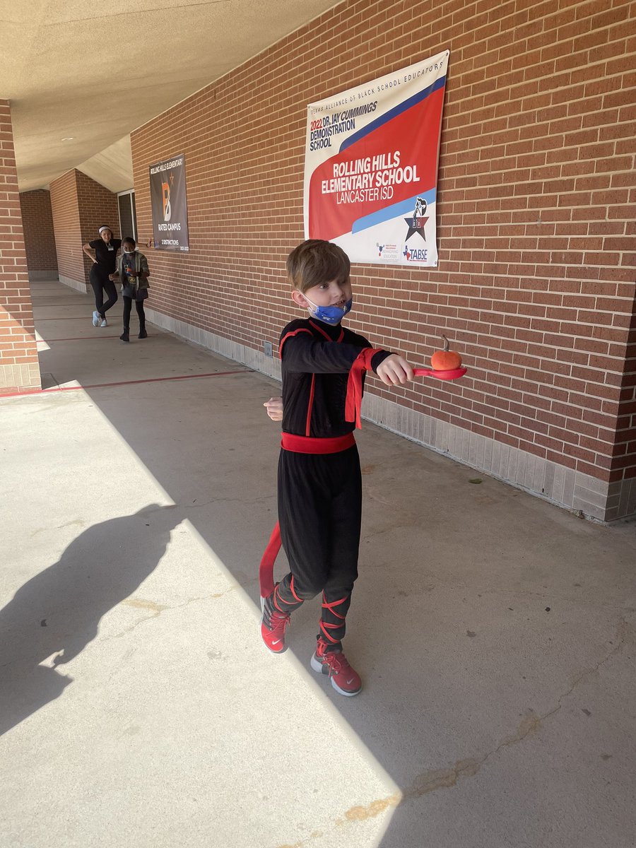 Fierce Fifth today for Halloween!
<a href="/SierraCManning/">Sierra Manning</a> #RHExcellence
Such a fun day at S.T.E.A.M or Treat