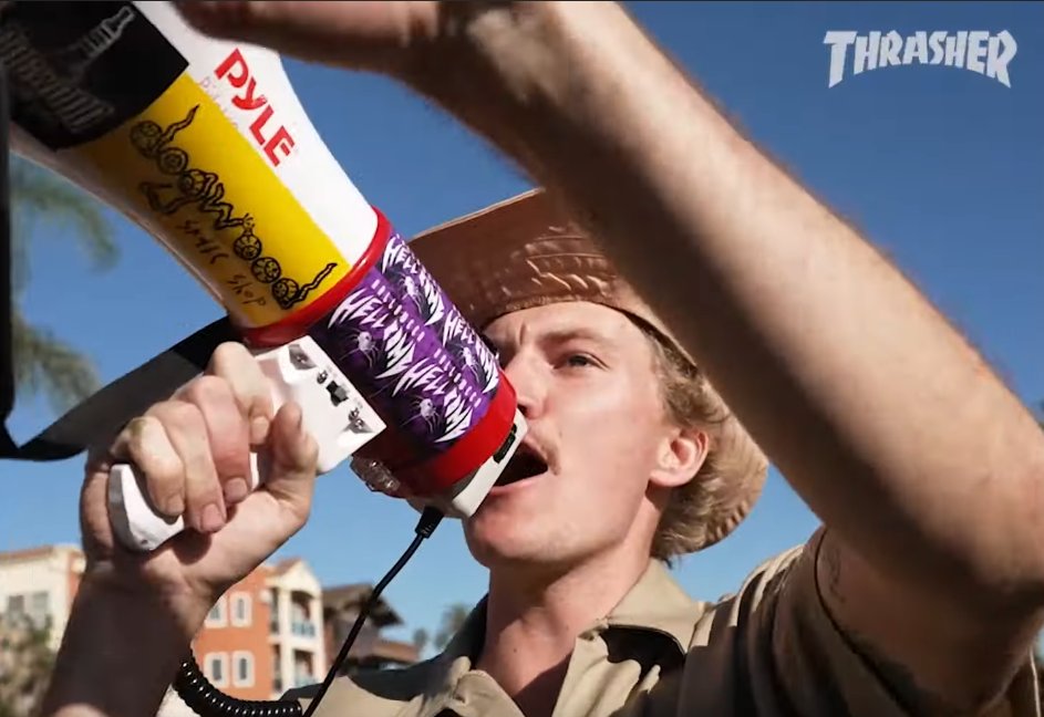 <a href="/JoeyC4D/">SoaR Joey</a> halloweenhellbomb.com