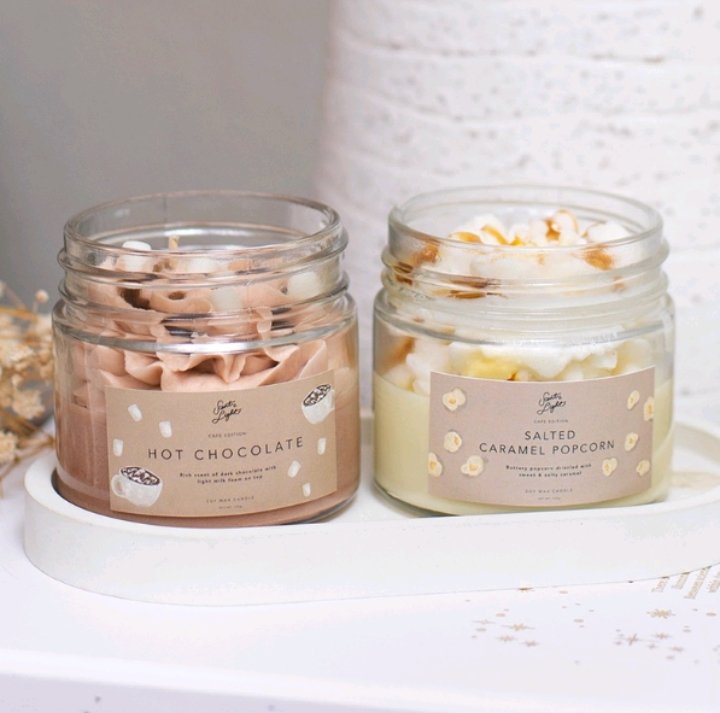 Anfiehere's tweet photo. Aromatherapy candle lucu karena bentuknya dan wanginya seperti kue 🍰🥰
⭐5
📎https://t.co/N1DaN4ZDyJ
Tags: #candle #aromatherapy #lucu #candlecake #sweetaroma https://t.co/XyG3RHgVdG