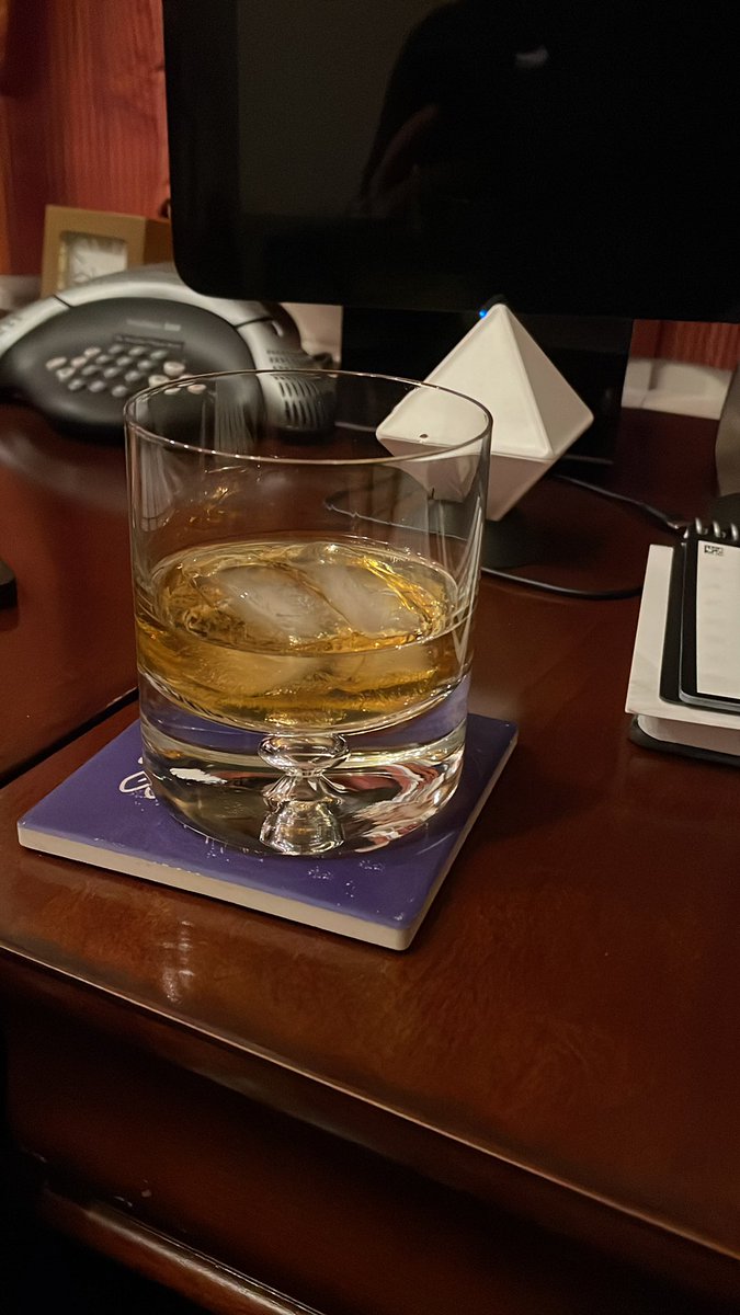 For some reason, #whisky is trending this evening. More than a coincidence i think… 🥃